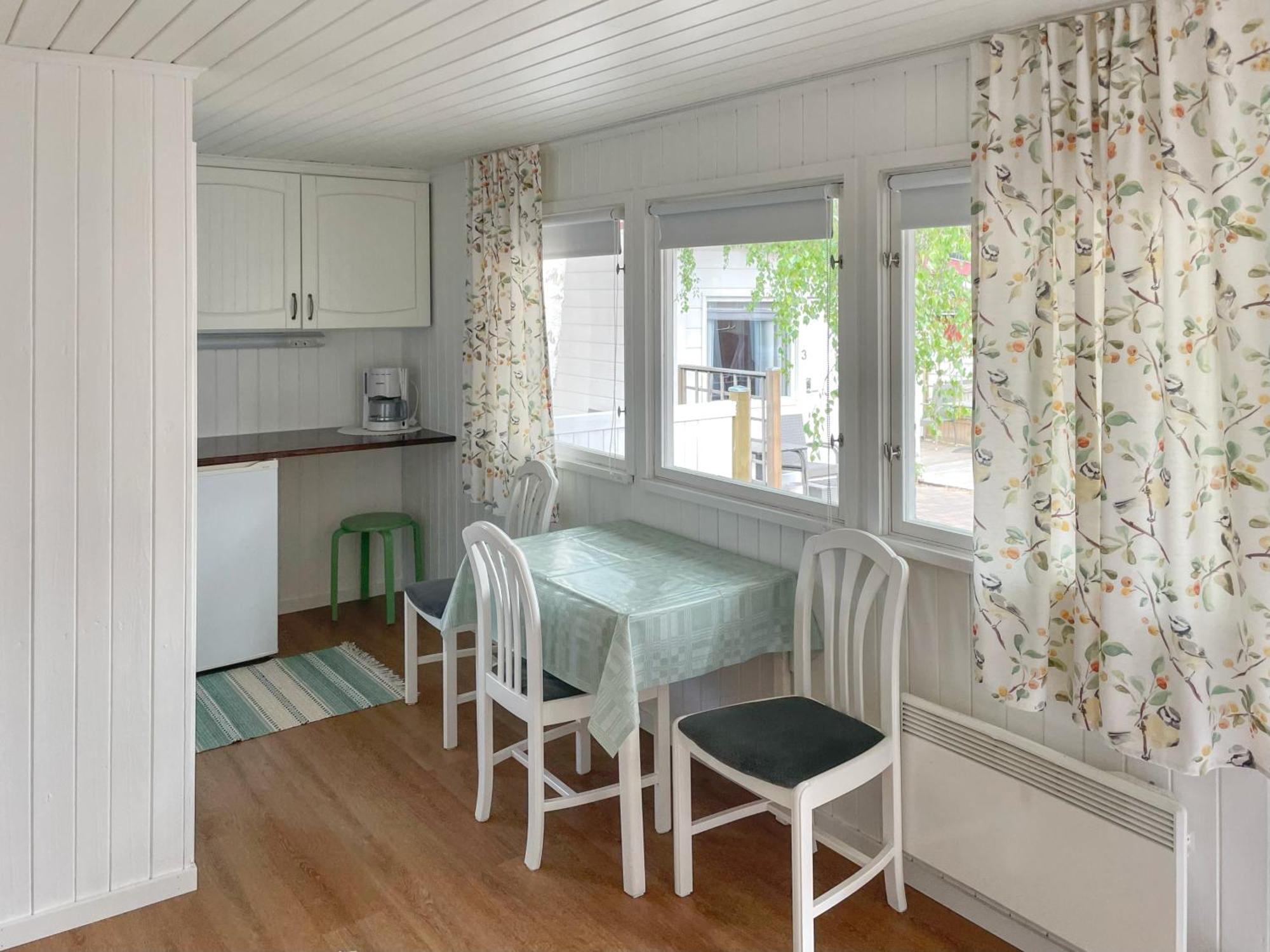 Strandbergs Stugor Mariehamn Esterno foto